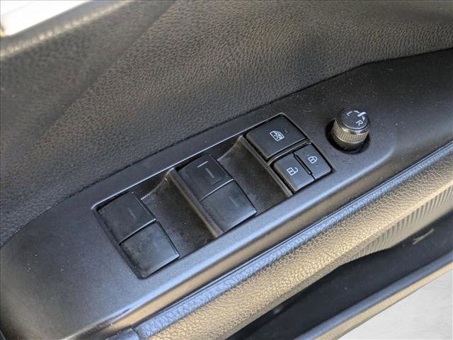 Used 2022 Toyota Camry SE w/ Convenience Package FWD image 12