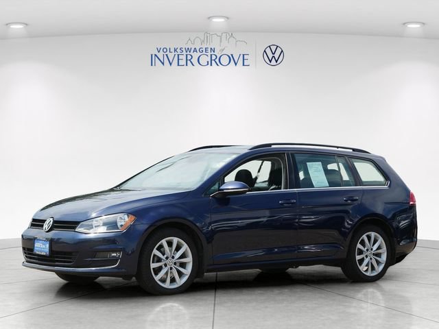 Used 2017 Volkswagen Golf SE FWD image 3