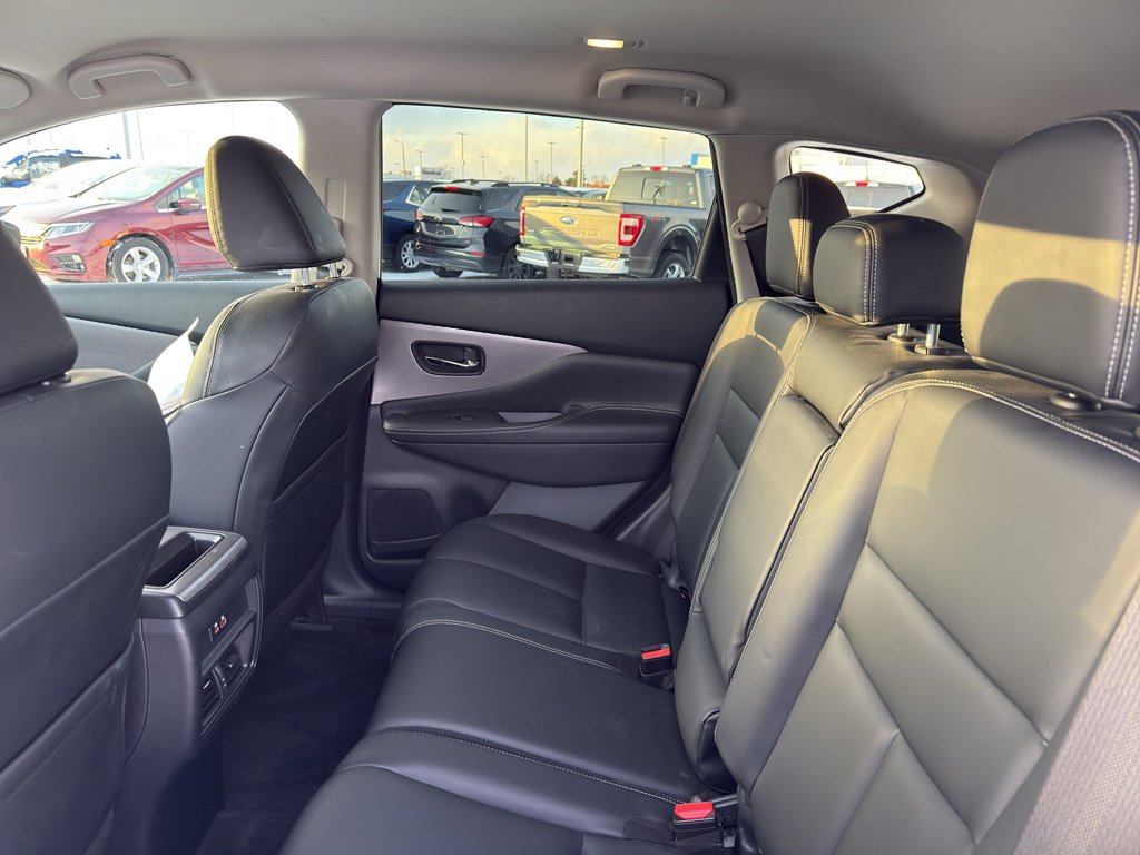 Certified 2023 Nissan Murano SV w/ SV Midnight Edition Package image 32
