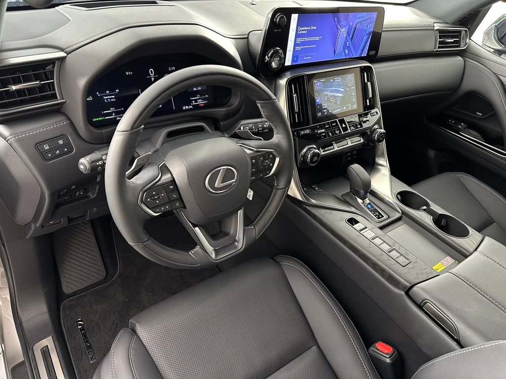 New 2026 Lexus LX 700h Luxury AWD/4WD image 15