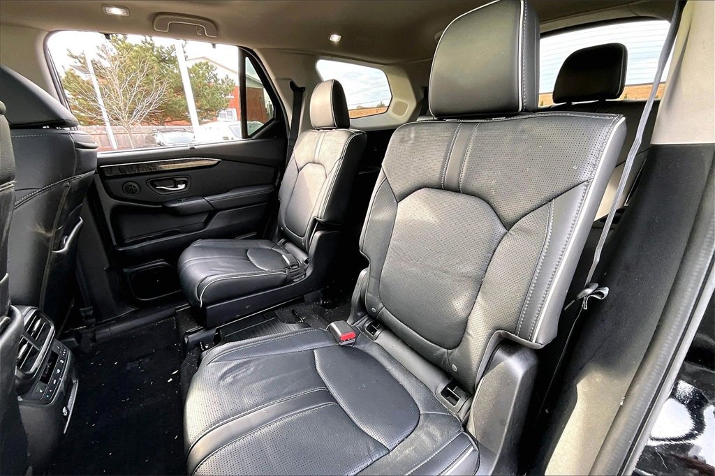 Used 2023 Honda Pilot Elite image 32