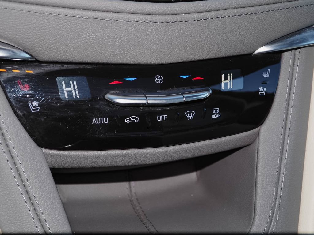 Used 2023 Cadillac XT5 Premium Luxury w/ Technology Package image 15