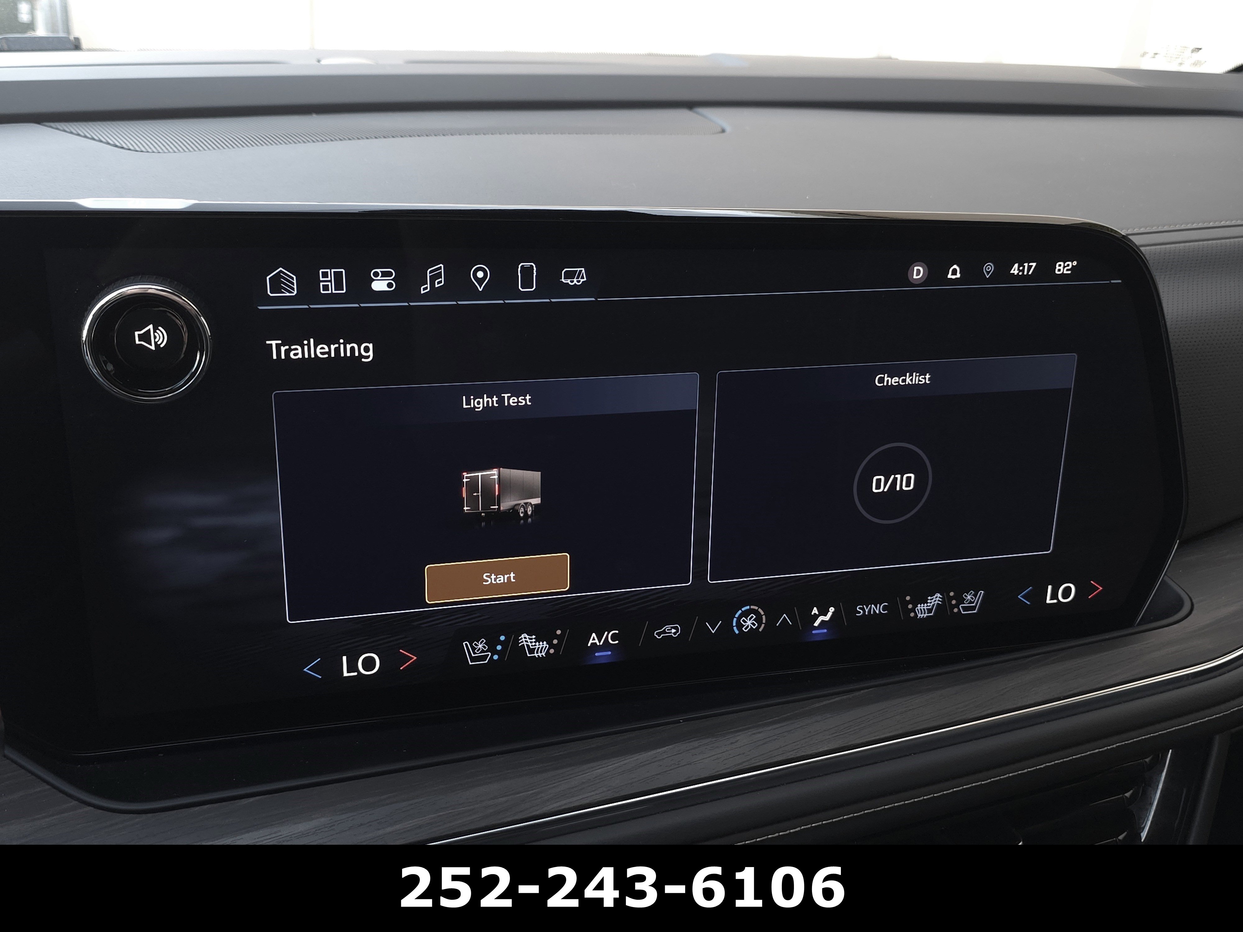 Used 2025 Chevrolet Tahoe Premier RWD image 23