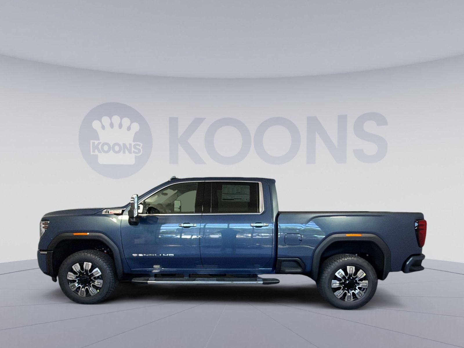 New 2026 GMC Sierra 2500 Denali w/ Denali Reserve Package AWD/4WD image 2