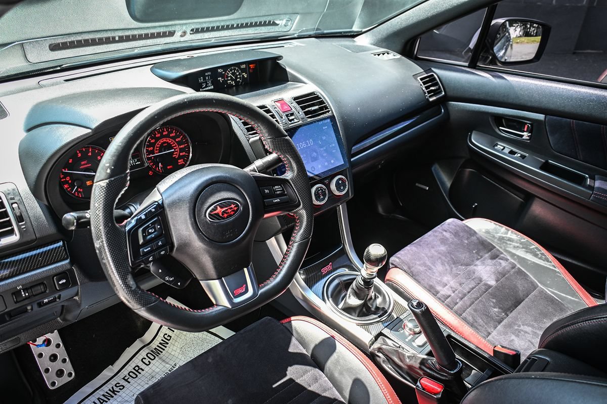 Used 2016 Subaru WRX STI AWD/4WD image 9
