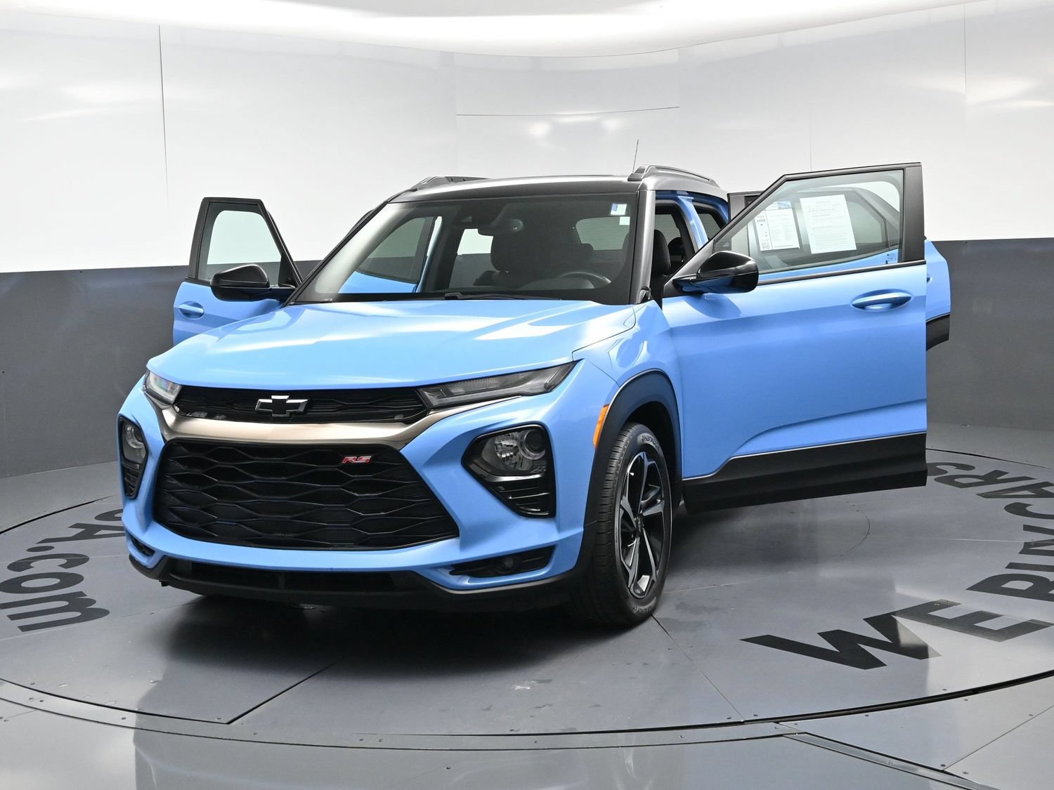 Used 2023 Chevrolet TrailBlazer RS w/ Sun and Liftgate Package FWD image 22