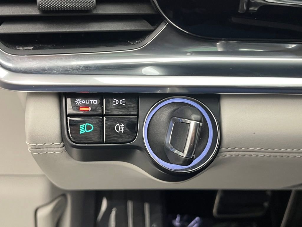 Used 2019 Porsche Panamera 4 image 26