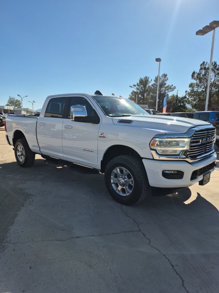Used 2023 RAM 2500 Laramie AWD/4WD image 3