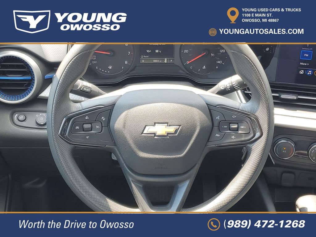 Certified 2024 Chevrolet Trax LS FWD image 21