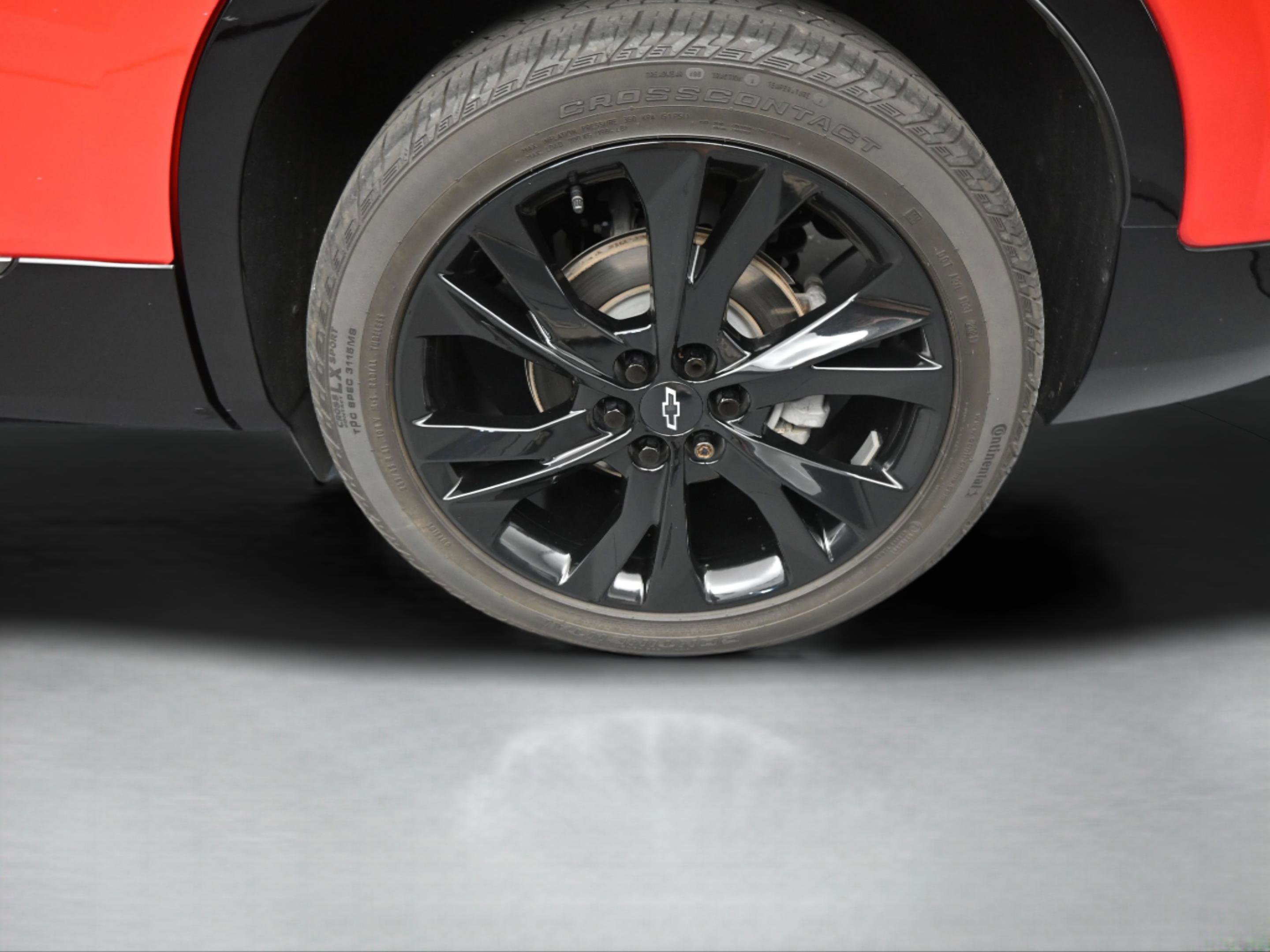 Used 2021 Chevrolet Blazer RS image 36