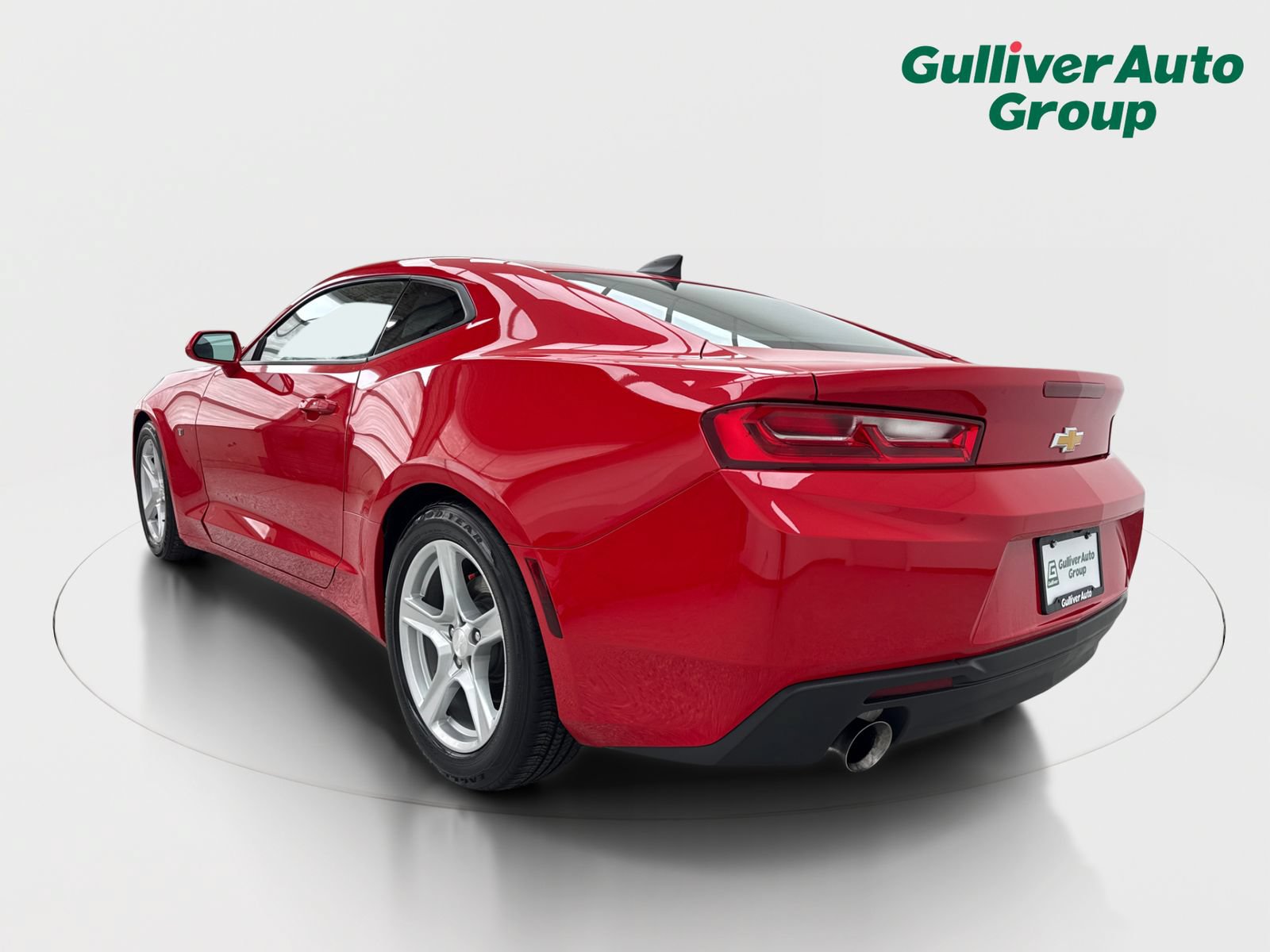 Used 2018 Chevrolet Camaro LS RWD image 5