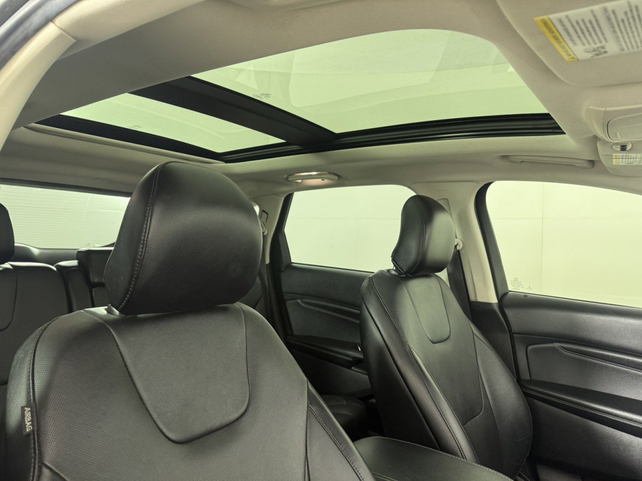 Used 2016 Ford Edge Titanium w/ Equipment Group 301A image 13