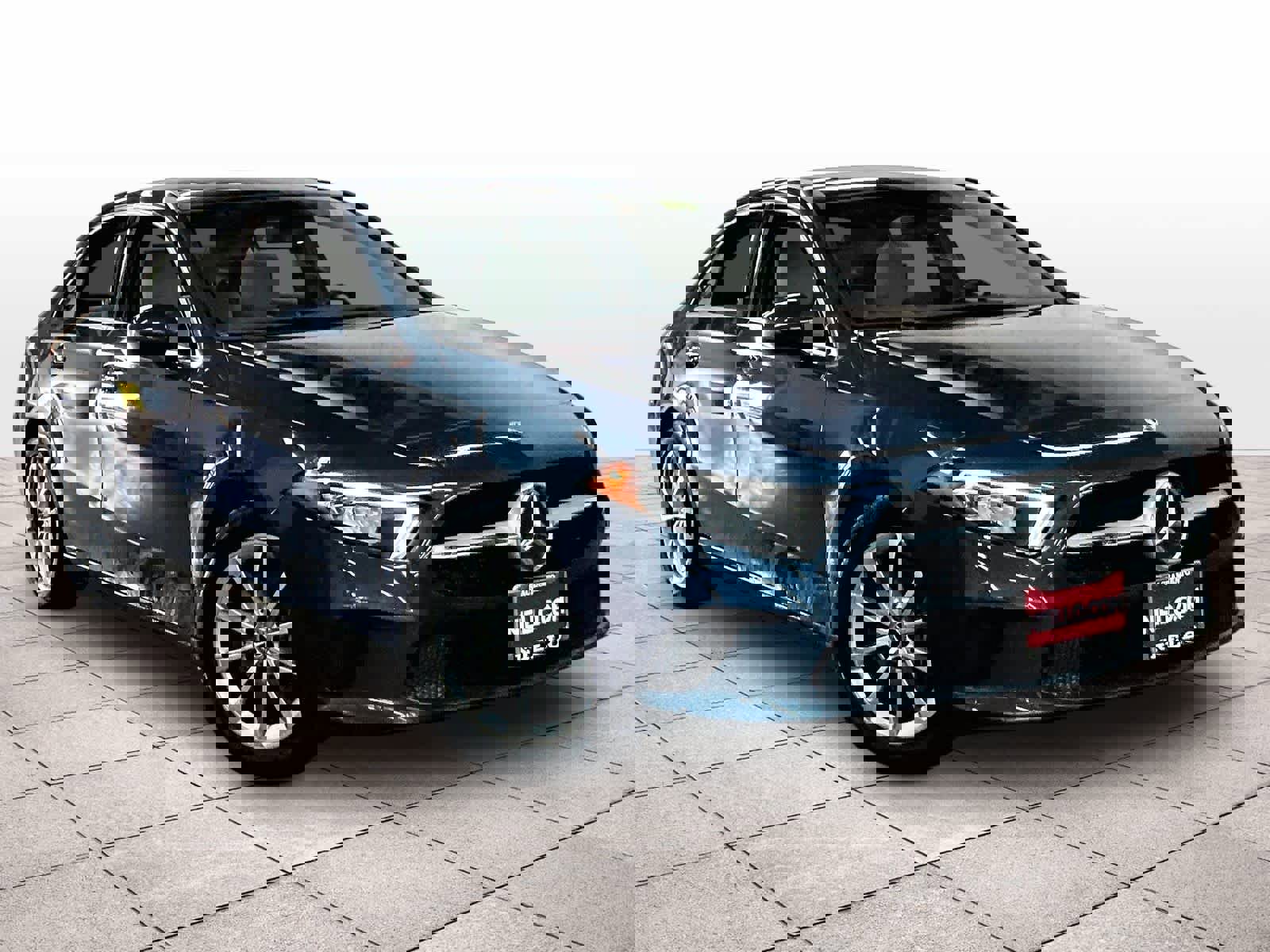 Used 2021 Mercedes-Benz A 220 image 2