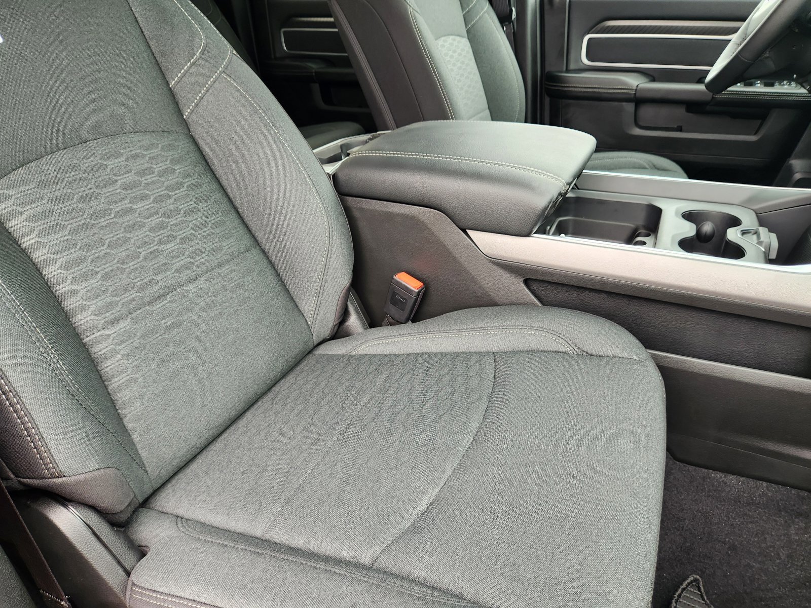 New 2026 RAM 2500 Lone Star AWD/4WD image 15