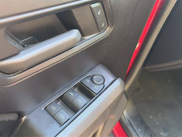 Used 2024 Chevrolet Colorado Trail Boss w/ Technology Package AWD/4WD image 27