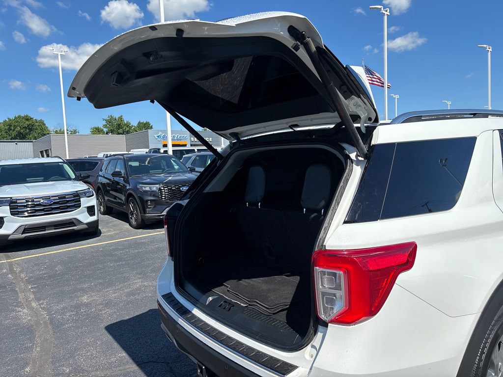 Used 2023 Ford Explorer Limited w/ Limited Technology Package AWD/4WD image 23