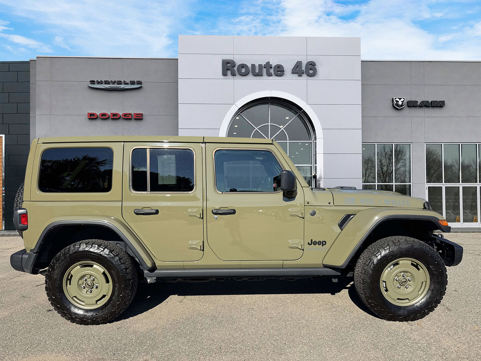Used 2025 Jeep Wrangler Unlimited Sport S 4xe AWD/4WD image 12