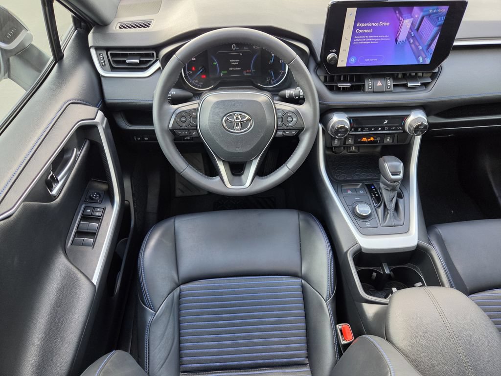 Used 2023 Toyota RAV4 XSE AWD/4WD image 14