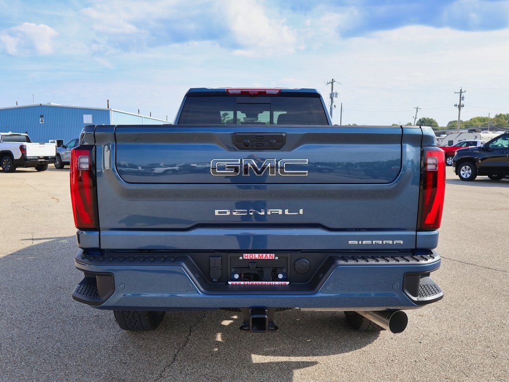 New 2026 GMC Sierra 3500 Denali Ultimate image 4