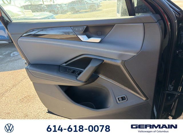 New 2026 Volkswagen Tiguan SEL R-Line image 24