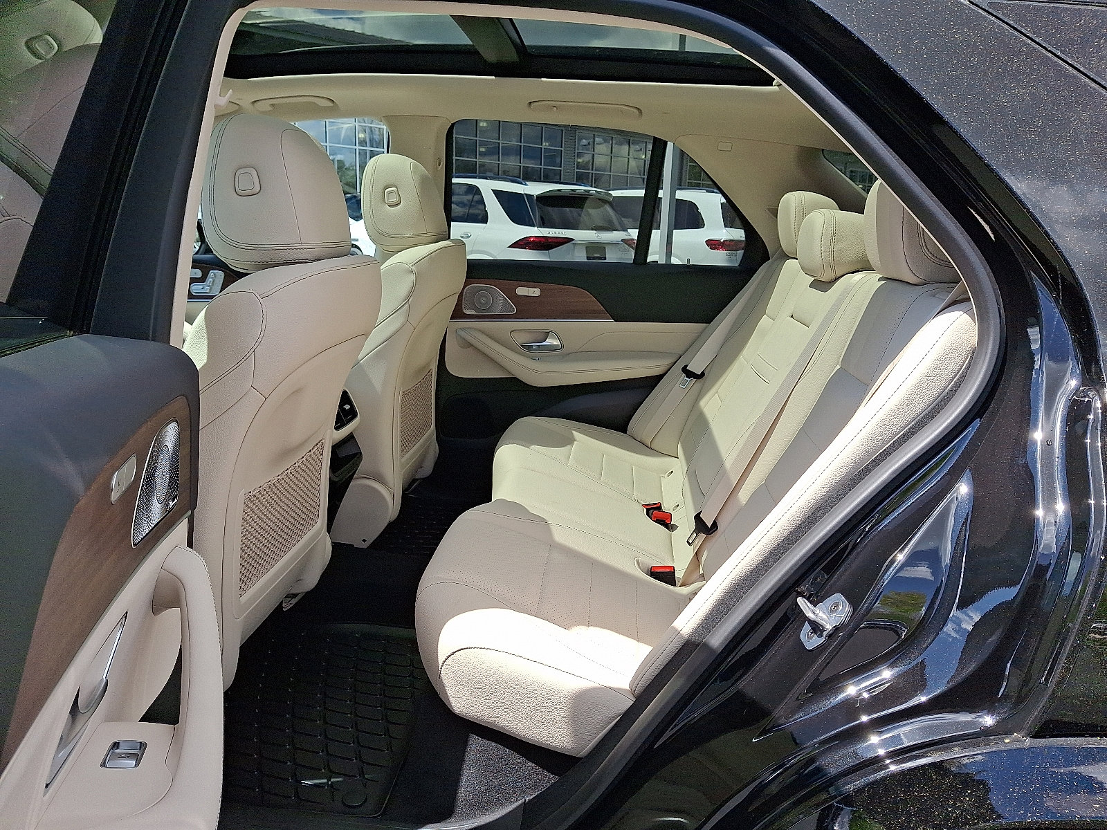 New 2026 Mercedes-Benz GLE 350 4MATIC image 8