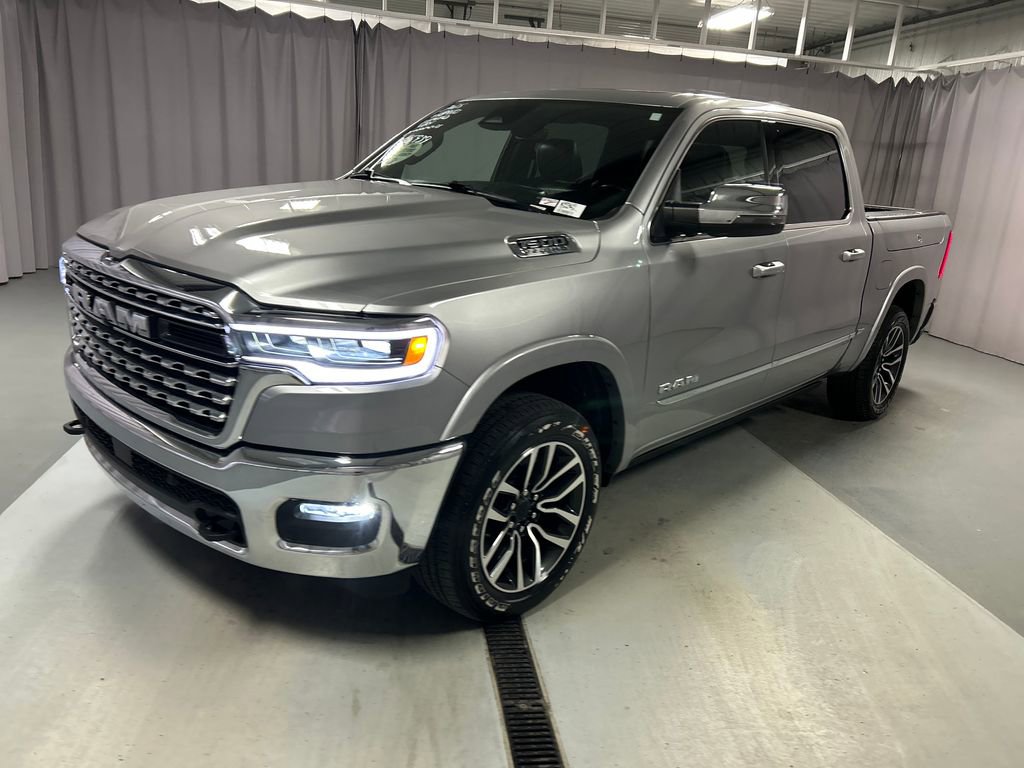 Used 2025 RAM 1500 Limited video 3