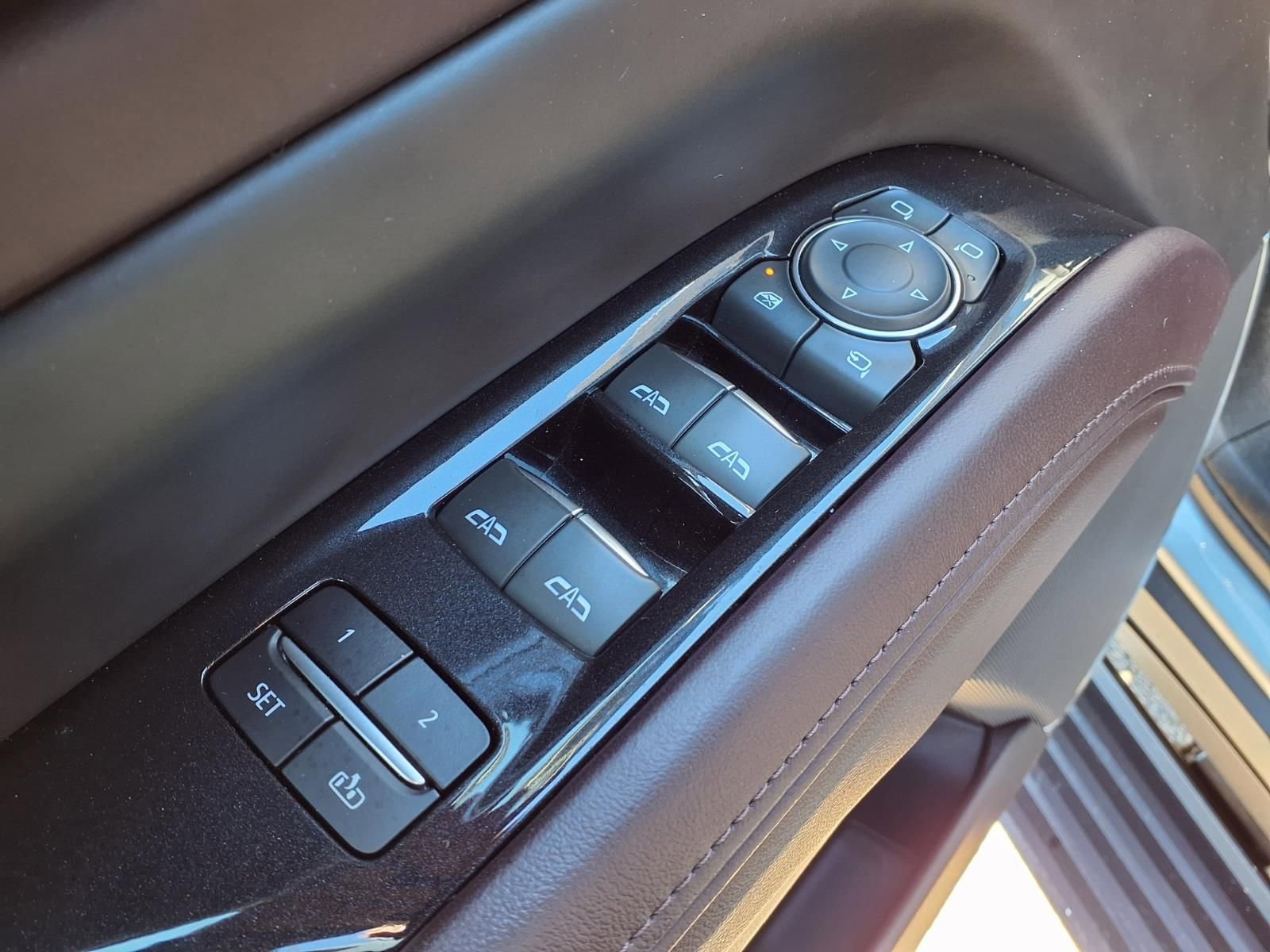 Used 2024 Cadillac Escalade V w/ LPO, Floor Liner Package image 18