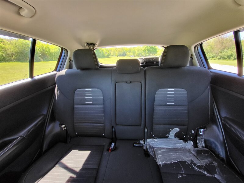 Used 2018 Kia Sportage LX AWD/4WD image 15