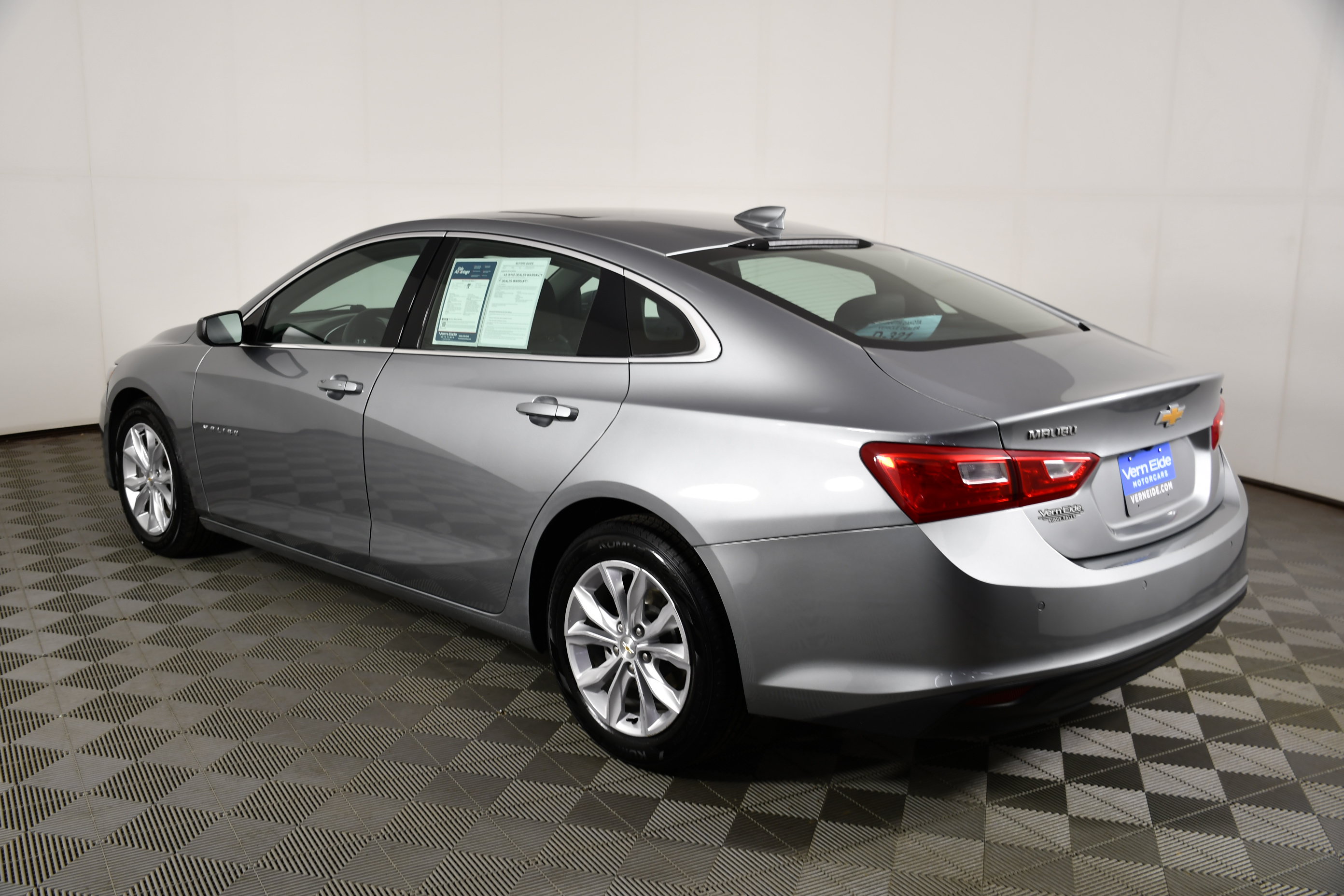 Used 2024 Chevrolet Malibu LT FWD image 8