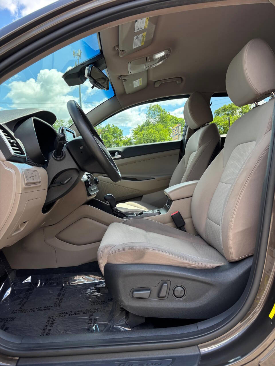 Used 2019 Hyundai Tucson SEL w/ Cargo Package AWD/4WD image 12