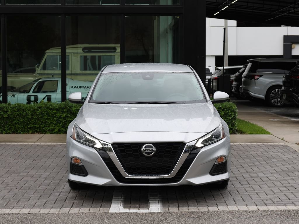 Used 2022 Nissan Altima 2.5 SV FWD image 3