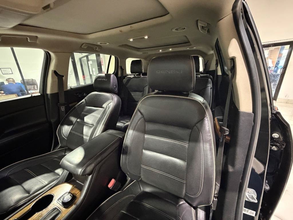 Used 2019 GMC Acadia Denali FWD image 18
