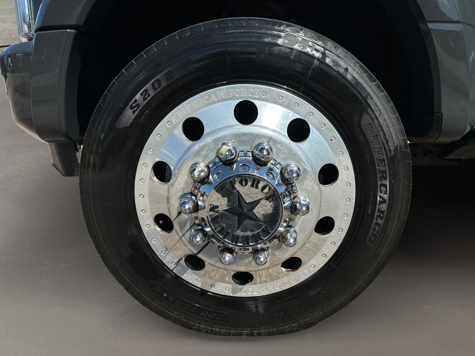 Used 2021 Ford F450 Platinum w/ FX4 Off-Road Package AWD/4WD image 10