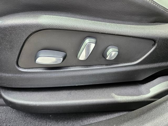 Certified 2024 Cadillac XT6 Sport w/ Technology Package AWD/4WD image 9