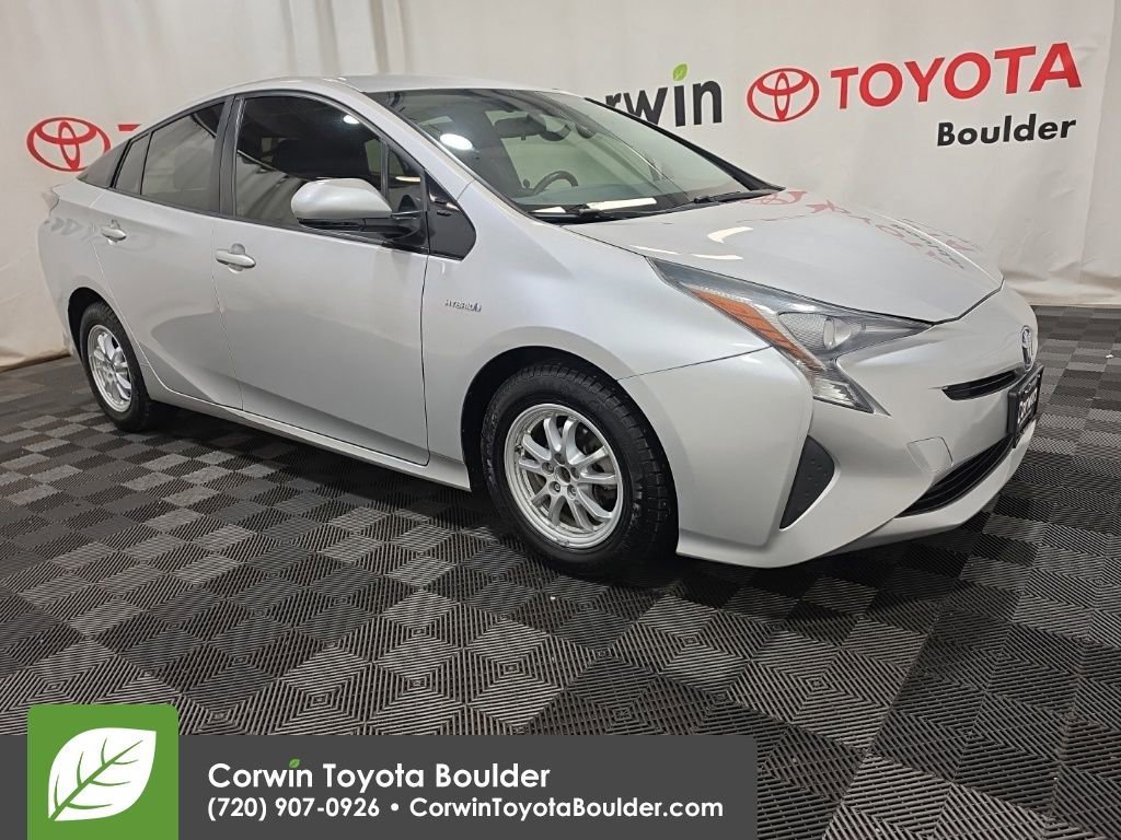 Used 2016 Toyota Prius Three FWD image 1