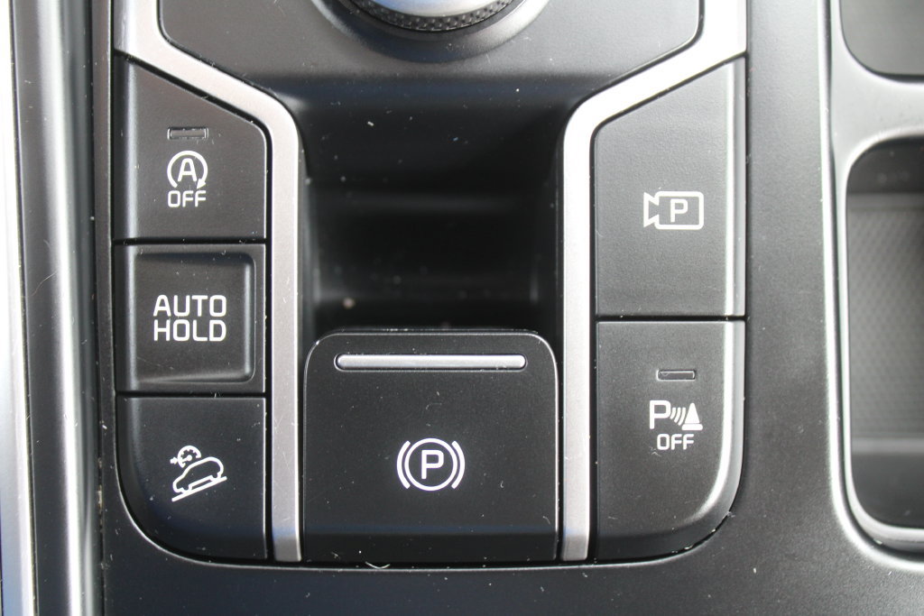 Certified 2023 Kia Sorento EX w/ Panoramic Sunroof Package FWD image 39