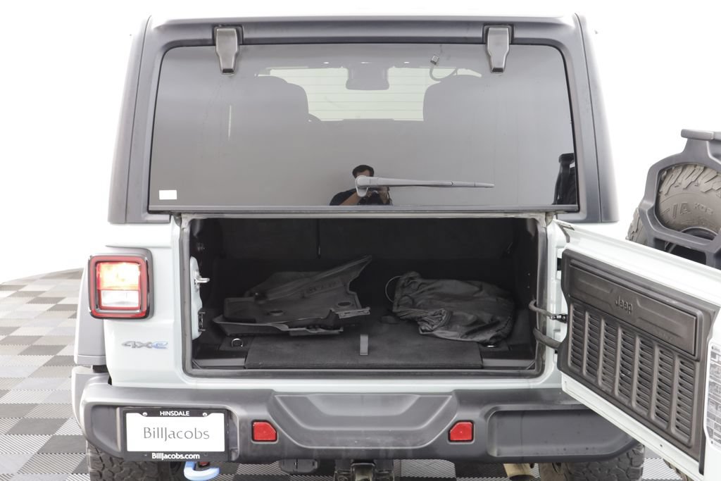 Used 2024 Jeep Wrangler Unlimited AWD/4WD image 18