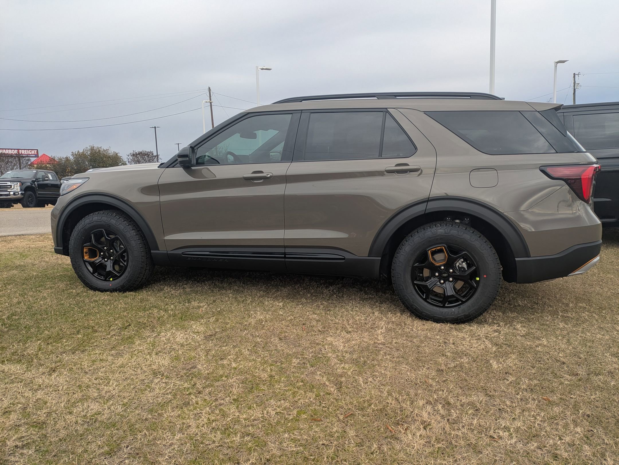 New 2026 Ford Explorer Tremor w/ Tremor Ultimate Package AWD/4WD image 8