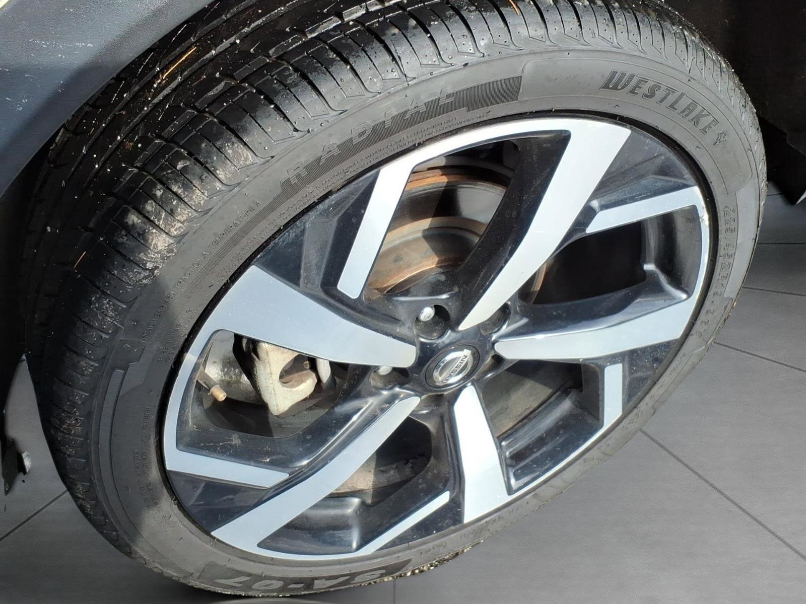 Used 2022 Nissan Rogue Sport SL w/ Premium Package AWD/4WD image 4