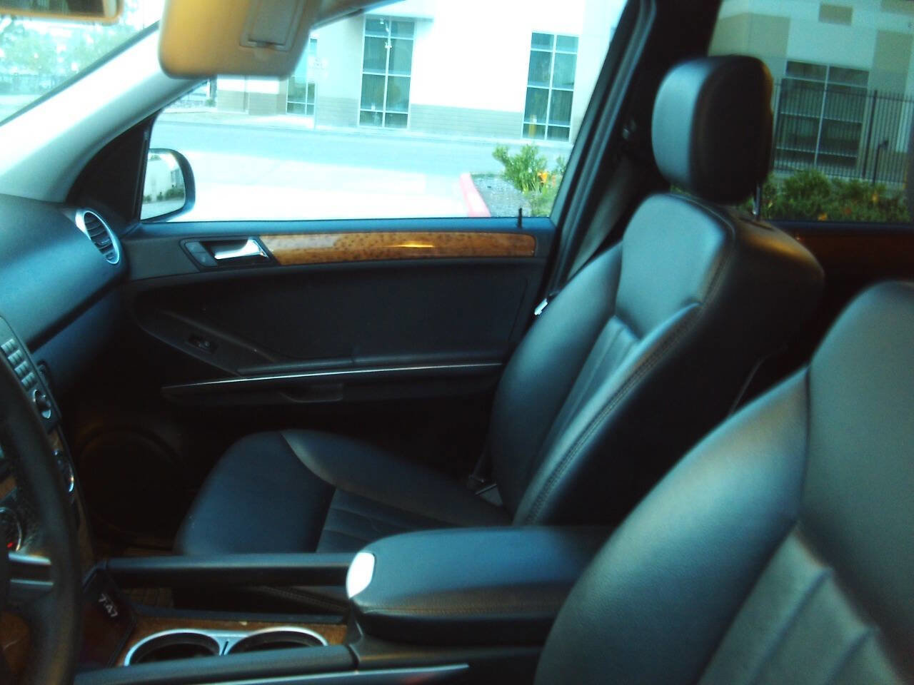 Used 2008 Mercedes-Benz ML 350 4MATIC image 11