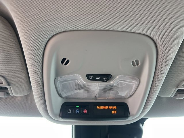 Used 2025 Chevrolet TrailBlazer LT image 29