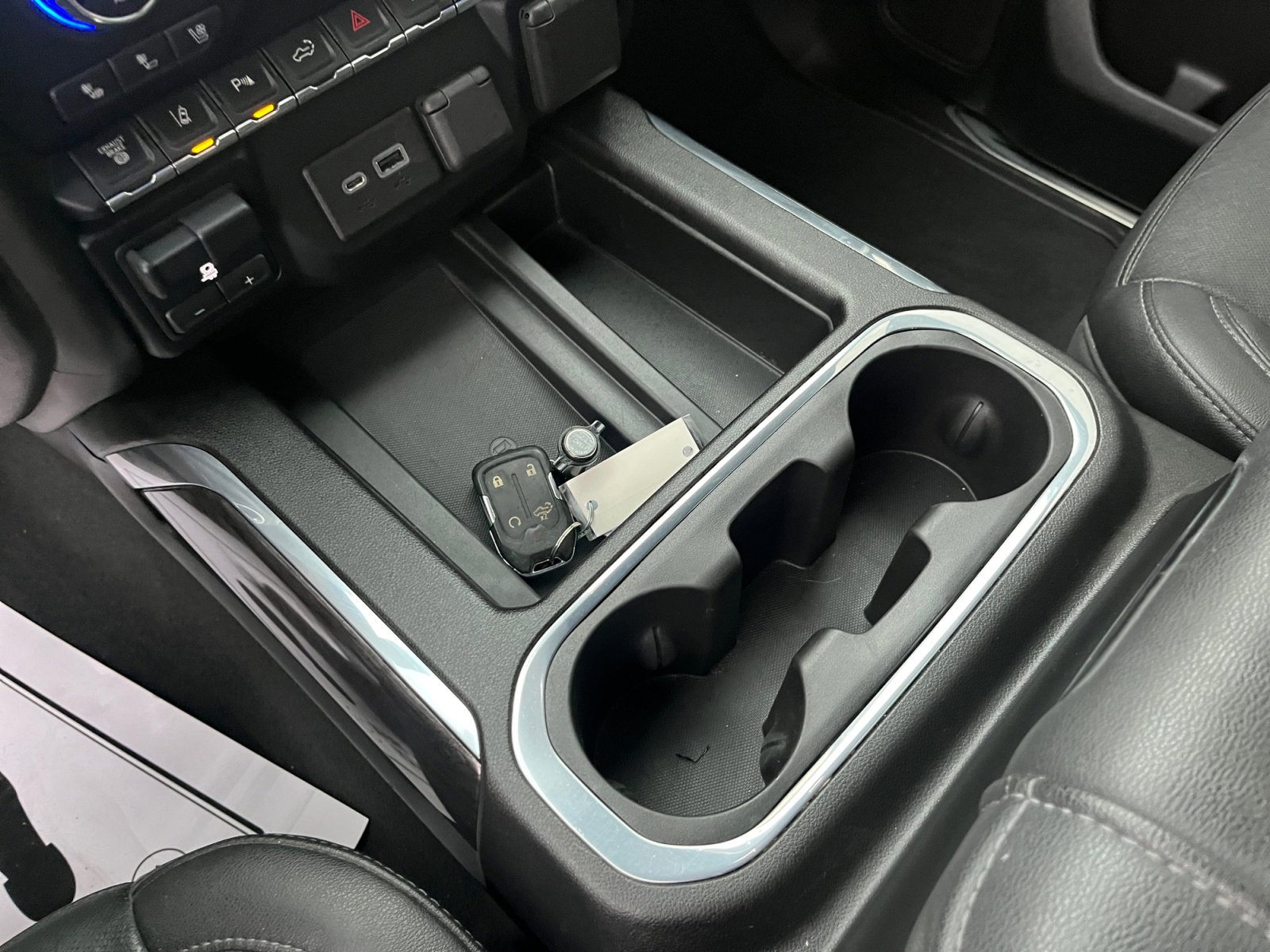 Used 2021 Chevrolet Silverado 2500 LTZ image 32