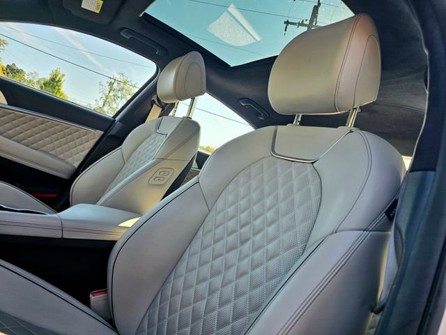 Used 2023 Genesis G70 3.3T w/ Sport Prestige Package AWD/4WD image 19