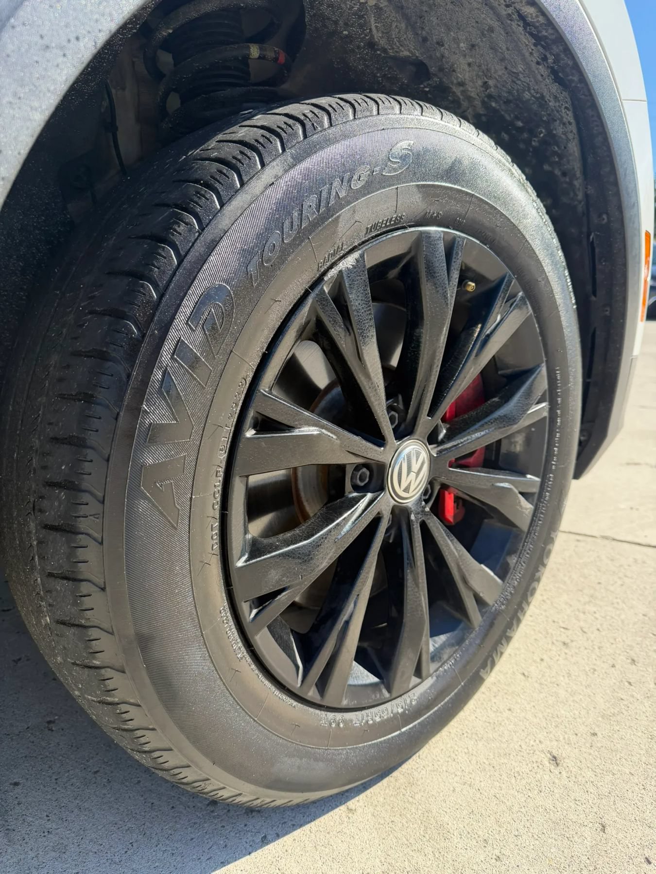 Used 2019 Volkswagen Tiguan S AWD/4WD image 12
