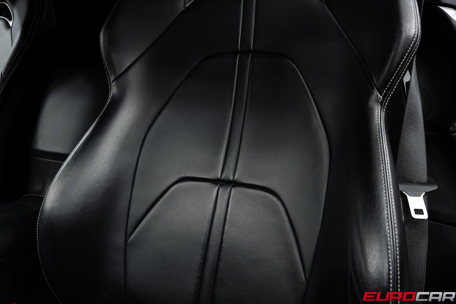 Used 2021 Ferrari SF90 Stradale AWD/4WD image 39
