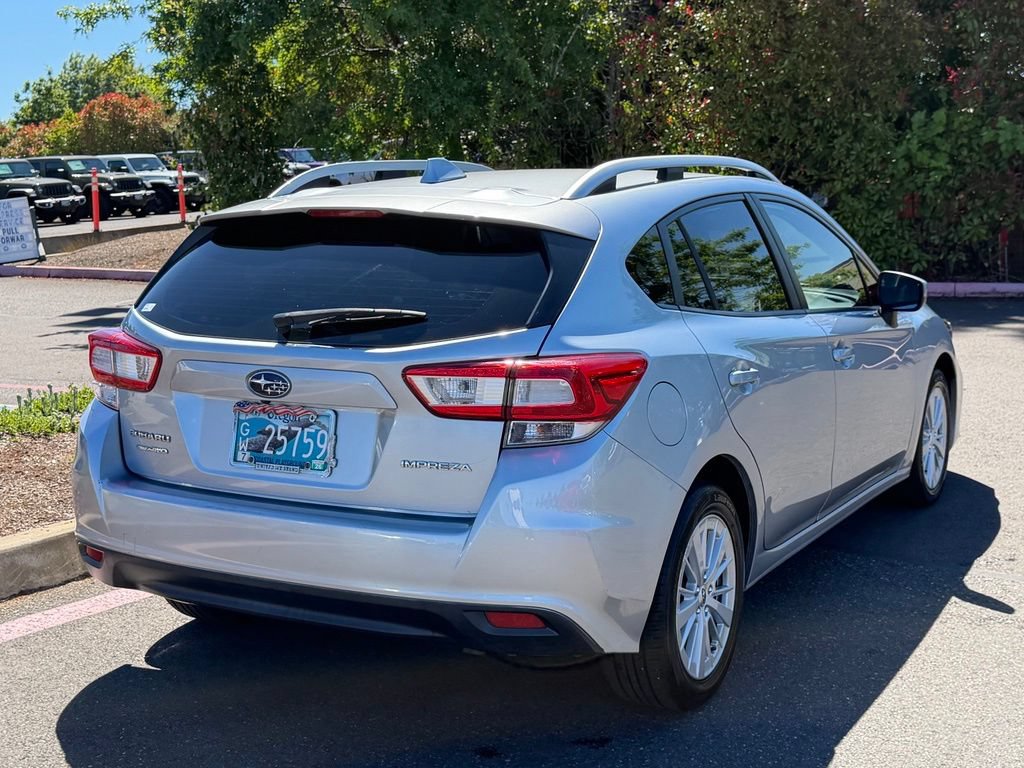 Used 2018 Subaru Impreza 2.0i Premium w/ Eyesight & BSD & Rcta AWD/4WD image 7