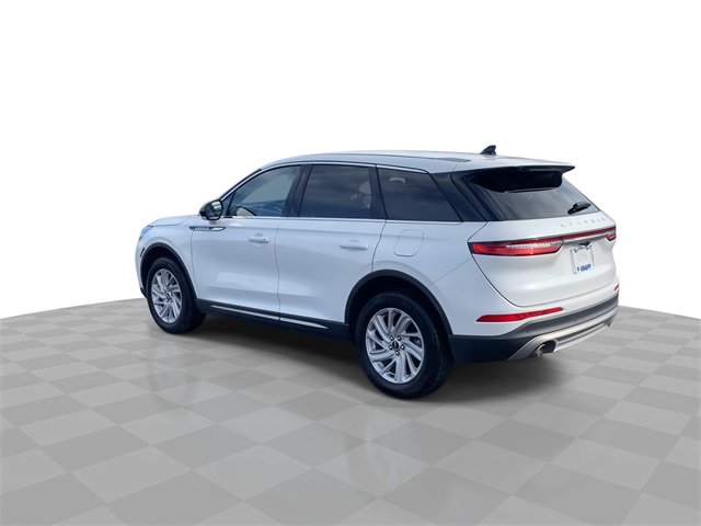 Used 2024 Lincoln Corsair AWD image 6