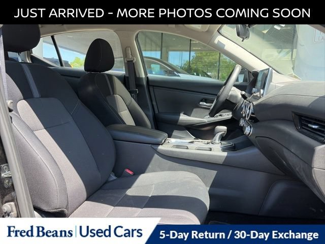 Certified 2023 Nissan Sentra SV FWD image 16