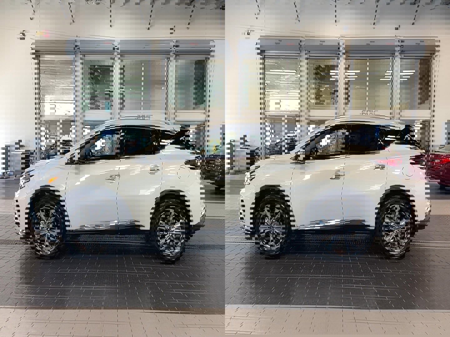 Used 2024 Nissan Murano Platinum w/ Cargo Package image 4