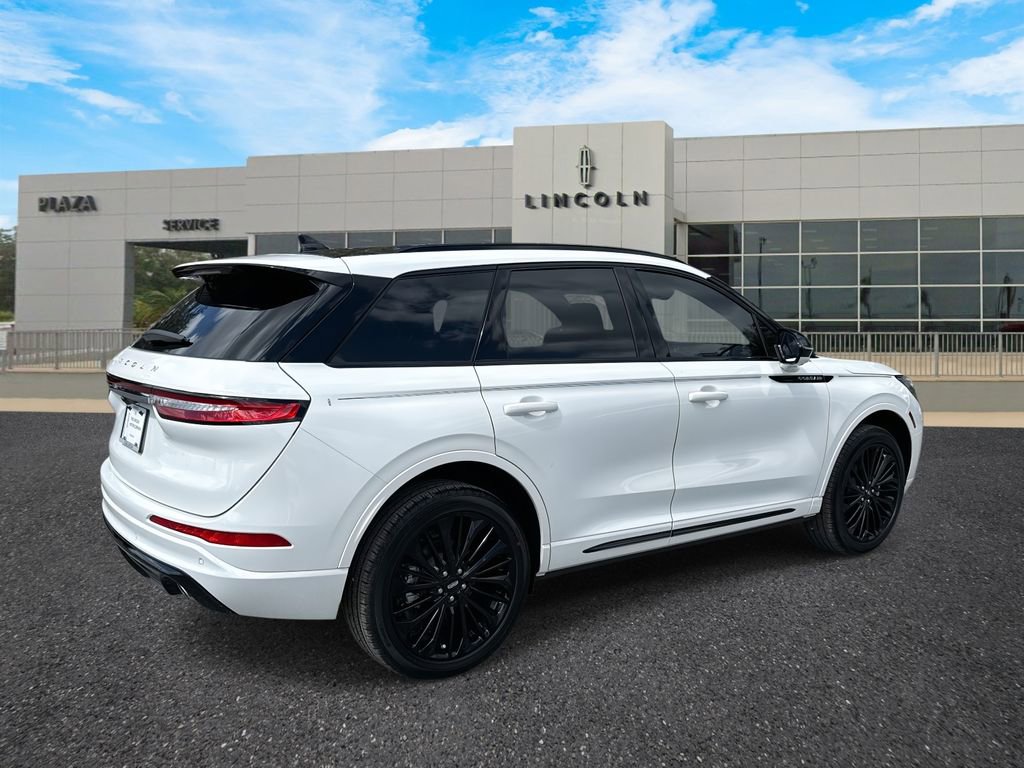 New 2025 Lincoln Corsair Reserve w/ Jet Appearance Package image 3